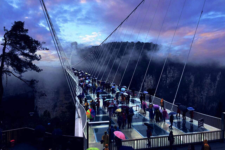 長沙出發(fā)到張家界玻璃橋、天門山、玻璃棧道、鳳凰古城3日游