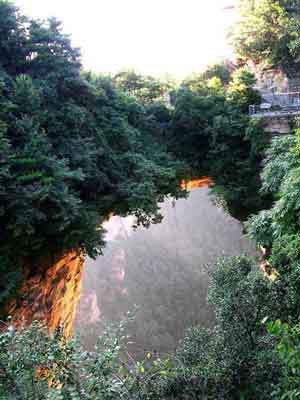 張家界、袁家界、天子山、武陵源二晚二日游